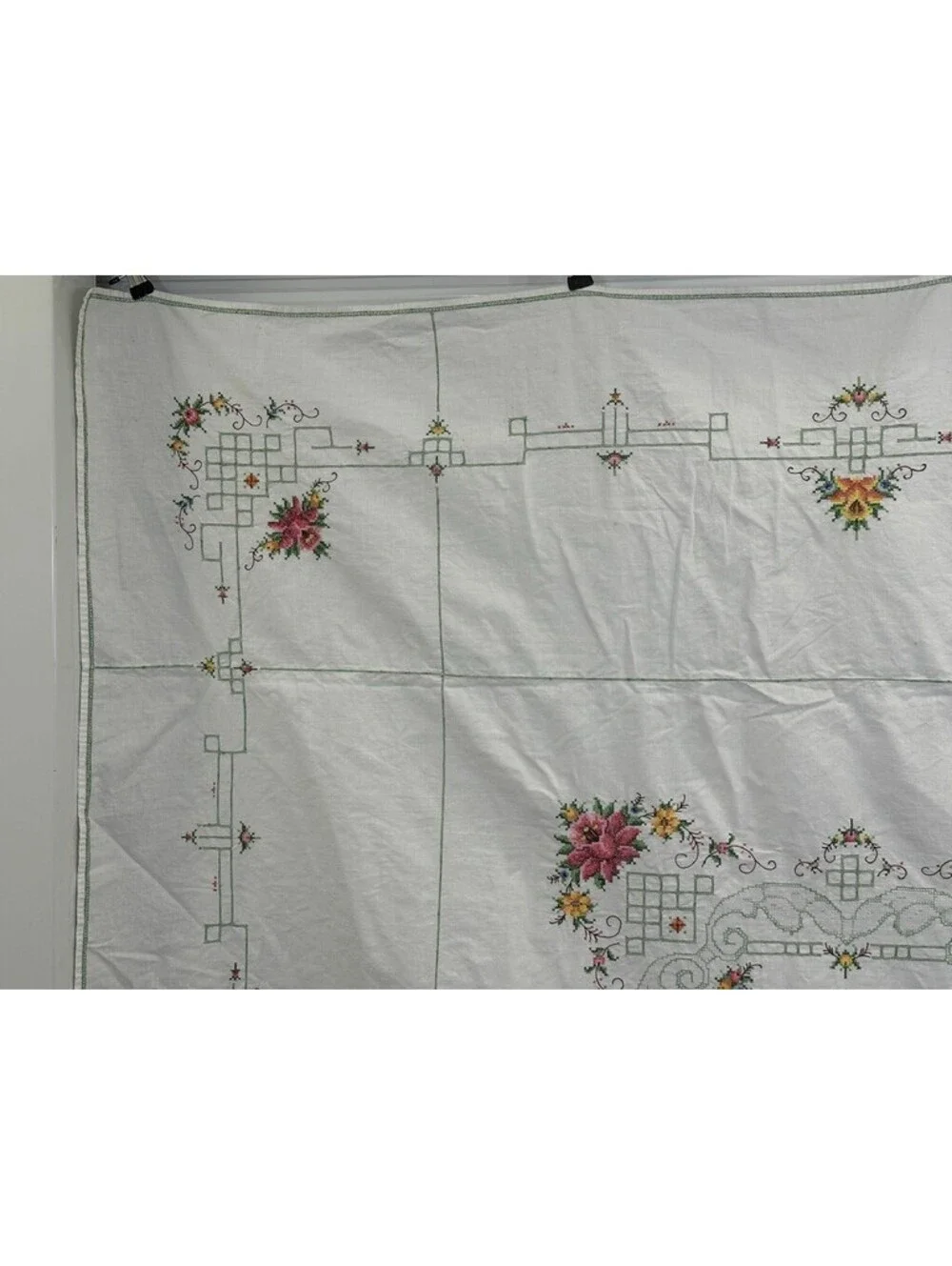 Vintage Geometric Floral Embroidery Cross Stitch Flowers Tablecloth Topper 63x96